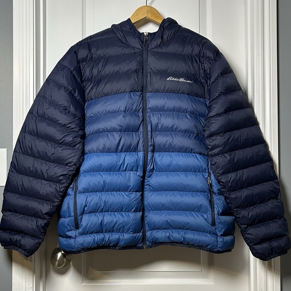 Eddie Bauer Multi Tone Blue CirrusLite Down Hooded Puffer Jacket Outdoor Style - Picture 1 of 5
